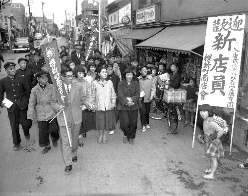 難道日本也有 農民工 這樣的稱呼 東鄰